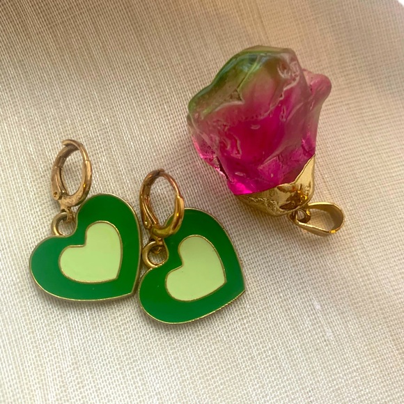 Watermelon Crystal Pendant and Green Heart Earrings - Picture 1 of 4